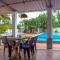 Отель Arambol Plaza Beach Resort