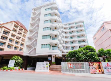 Отель A-One Pattaya Beach Resort