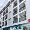 Отель Saraya Boutique Hotel Patong