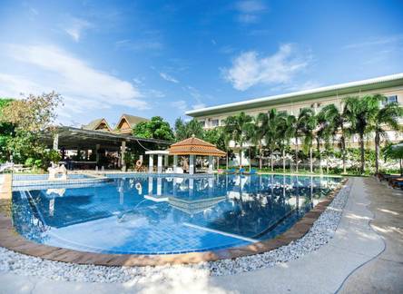 Отель Blue Beach Grand Resort And Spa