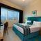 Отель Tamani Marina Hotel & Apartments