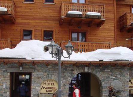 Отель Maison Saint Jean
