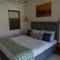 Отель Longuinhos Beach Resort