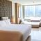 Отель Banyan Tree Shanghai On The Bund