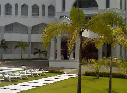 Отель Grand Vista Resort
