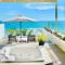 Отель The Cliff Resort & Residences