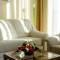 Отель Holiday Beach Budapest Wellness and Conference Hotel