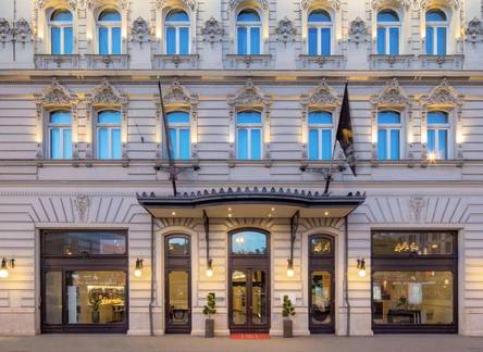 Отель Hotel Nemzeti Budapest- MGallery Collection