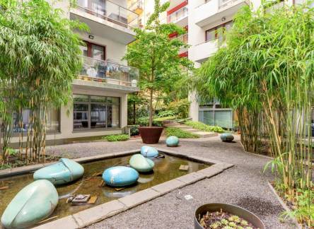 Отель Quality Point Apartments