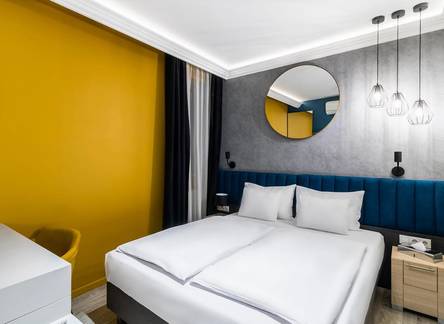 Отель Cosmo City Hotel