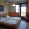 Отель Apartman Berki 