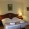 Отель Hotel Sante