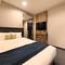 Отель THE KNOT TOKYO Shinjuku