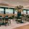 Отель Golden Tulip Hotel Alkmaar