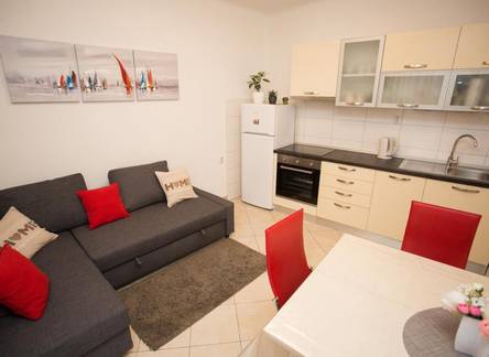 Отель Split Center Beautiful Apartments 