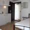 Отель Diocletian Apartments & Rooms 