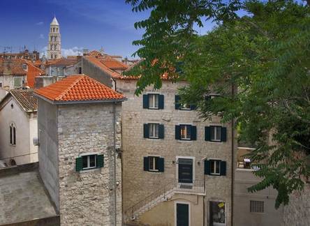 Отель Hotel Vestibul Palace & Villa - Small Luxury Hotels Of The World 