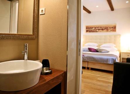 Отель Magnolia Luxury Apartments 