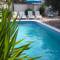 Отель Fresh Apartments Dar Orlic 