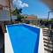 Отель Apartments Vila Adrijana 
