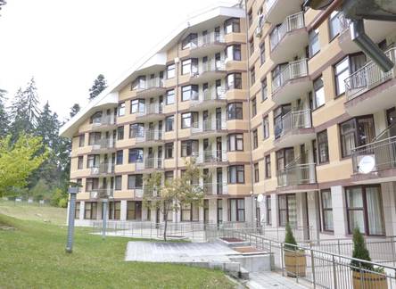 Отель Persey Flora Apartments