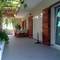 Отель Bubi Hvar Apartments 1 