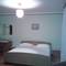 Отель Bubi Hvar Apartments 1 