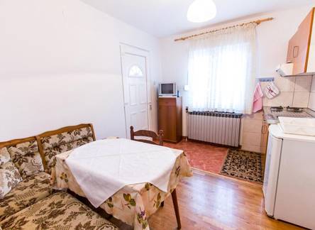 Отель Apartments & Rooms Krk 