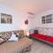 Отель Abuela's Beach House 