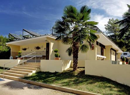 Отель Mobile Homes Orsera 