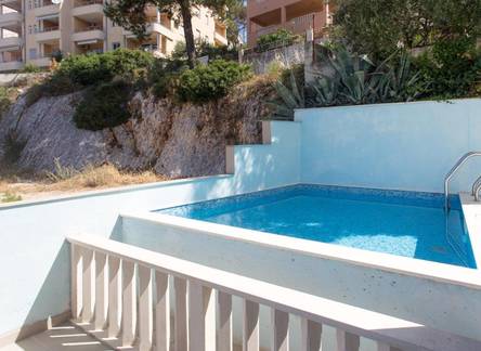 Отель Apartments Alajbeg 
