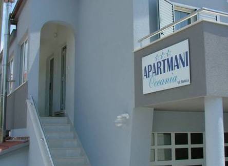 Отель Apartments Oceania 