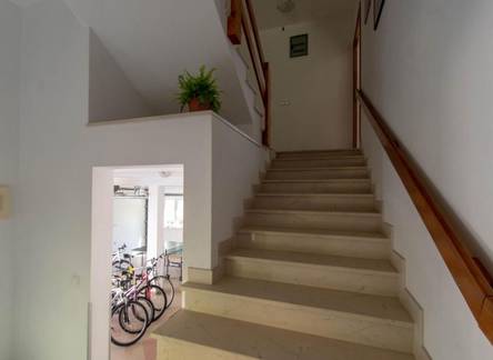 Отель Apartments Valeria 