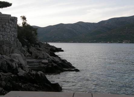 Отель Seaview Apartments 