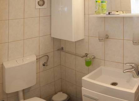 Отель Apartments Freska 