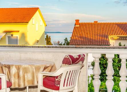Отель Apartments Jurina 