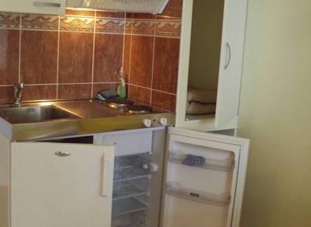 Отель Apartments Simoni 