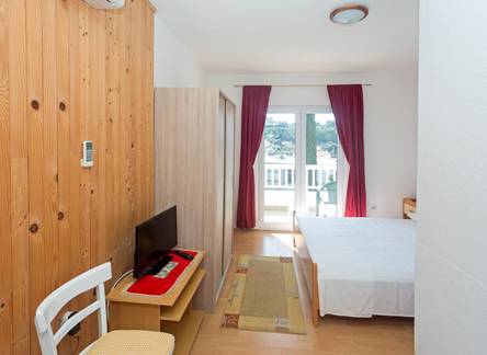 Отель Apartments Julija 