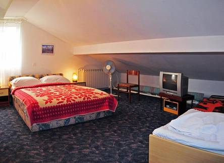 Отель Guesthouse Curin 
