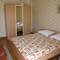 Отель Apartments Zlata 