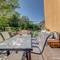 Отель Apartments Pelle 