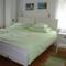 Отель Apartments Sunce 