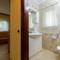 Отель Maca Apartments 