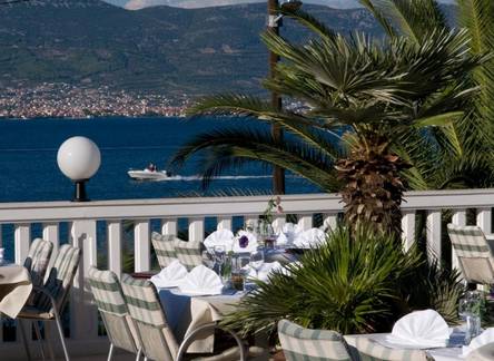 Отель Hotel Vila Tina 