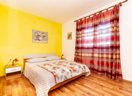 Отель Apartments Peco 