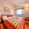 Отель Hotel Trogir