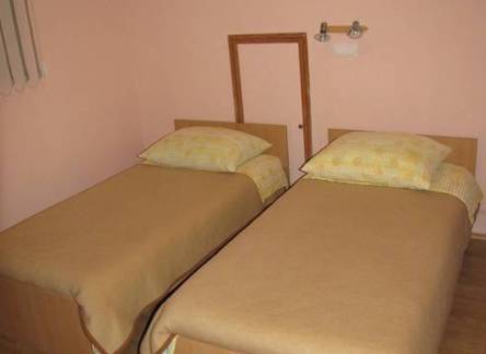 Отель Dupli Rooms 