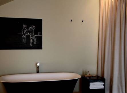 Отель Lisbon Inside Connect - Bairro Alto 41 Apartments 