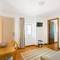 Отель Pateo Santo Estevao-Self Catering Apartments