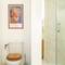 Отель The Independente Hostel & Suites